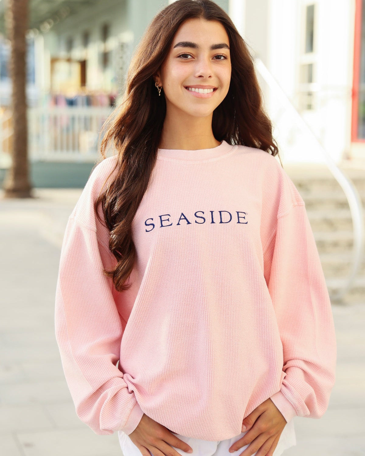 Pink Seaside Corded Embroidered Sweatshirt LARGE Pink Seaside Corded Embroidered Sweatshirt LARGE