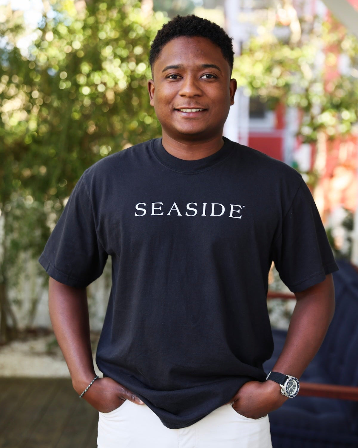 Black Shortsleeve Unisex Seaside Tee – The Seaside Style