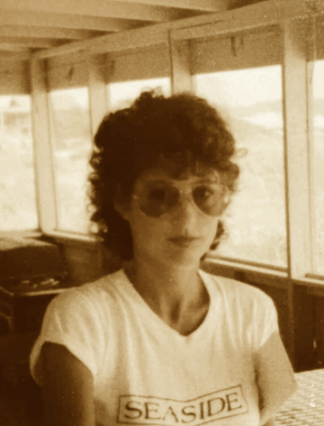 The T-shirt That Build the Town