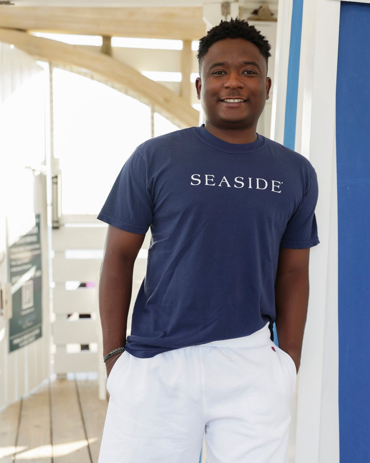 Navy Shortsleeve Unisex Seaside Tee
