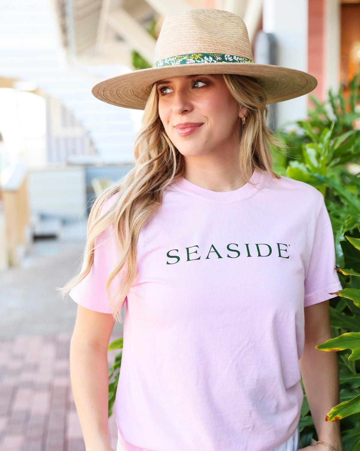 Pink Shortsleeve Unisex Seaside Tee