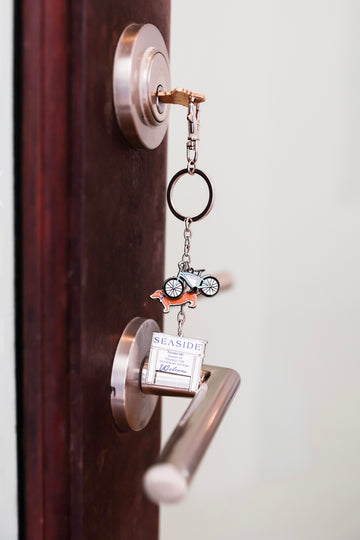 Seaside Florida Icon Dangle Keychain The Seaside Style