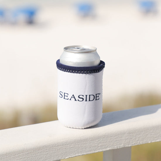 White Seaside Can Insulator