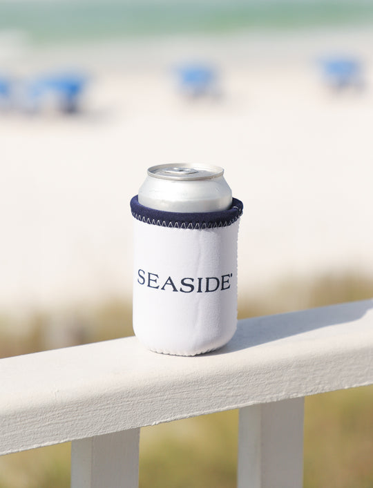 White Seaside Can Insulator