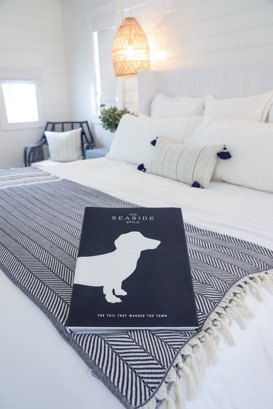 The Story of The Seaside Style Coffee Table Book – Navy Bud Cover