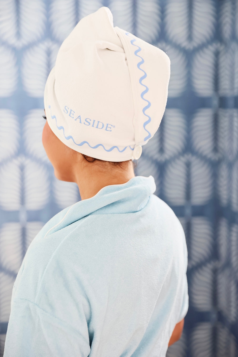 Women’s Seaside Weezie Short Scallop Lightweight Robe and Hair Towel Set The Seaside Style Florida