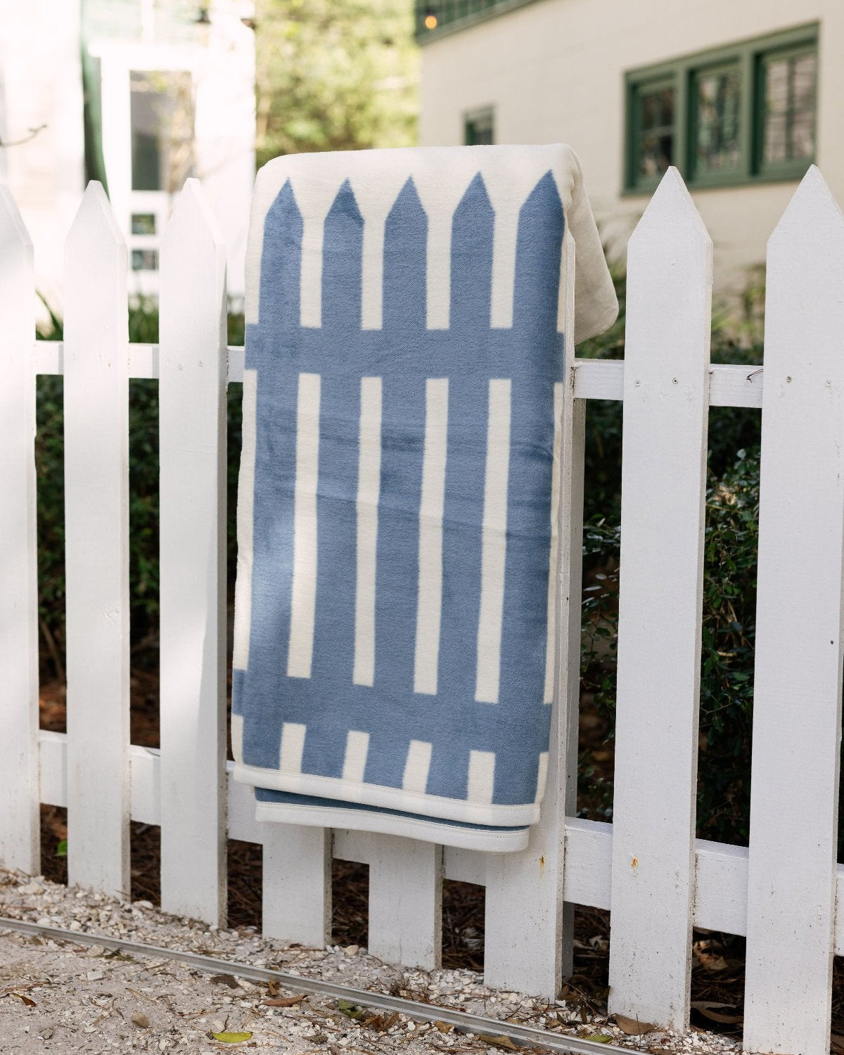 Seaside Picket Fence ChappyWrap