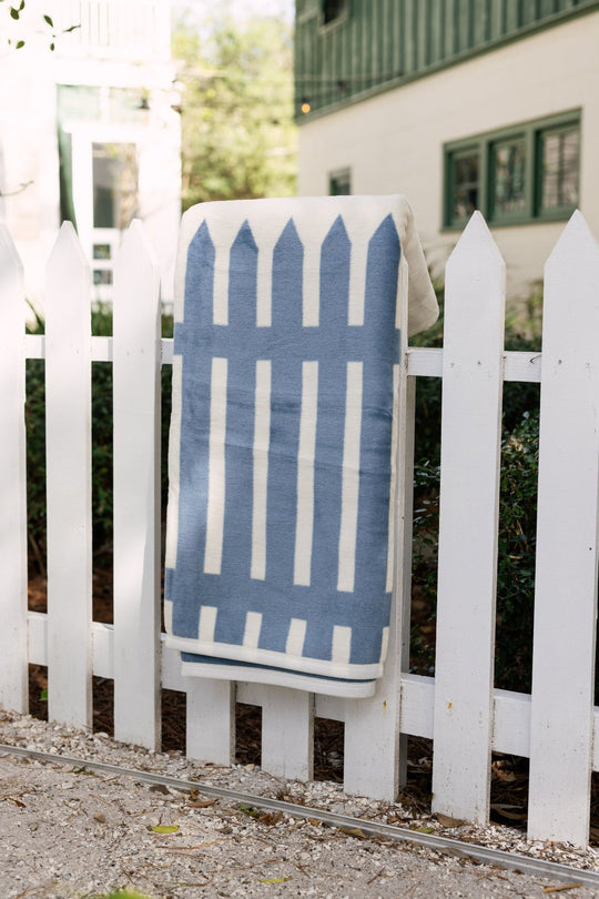 Seaside Picket Fence ChappyWrap